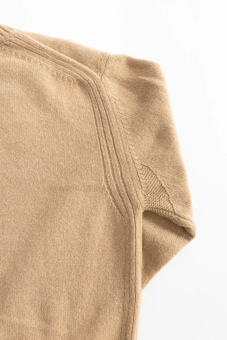 CASH01.11 - Recycled Cashmere Sweater - Toffee - Image 4