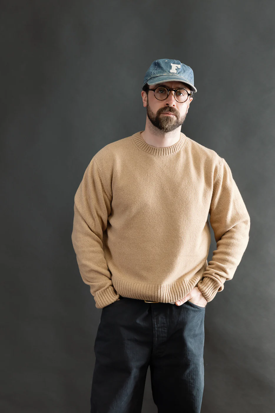CASH01.11 - Recycled Cashmere Sweater - Toffee - Image 9