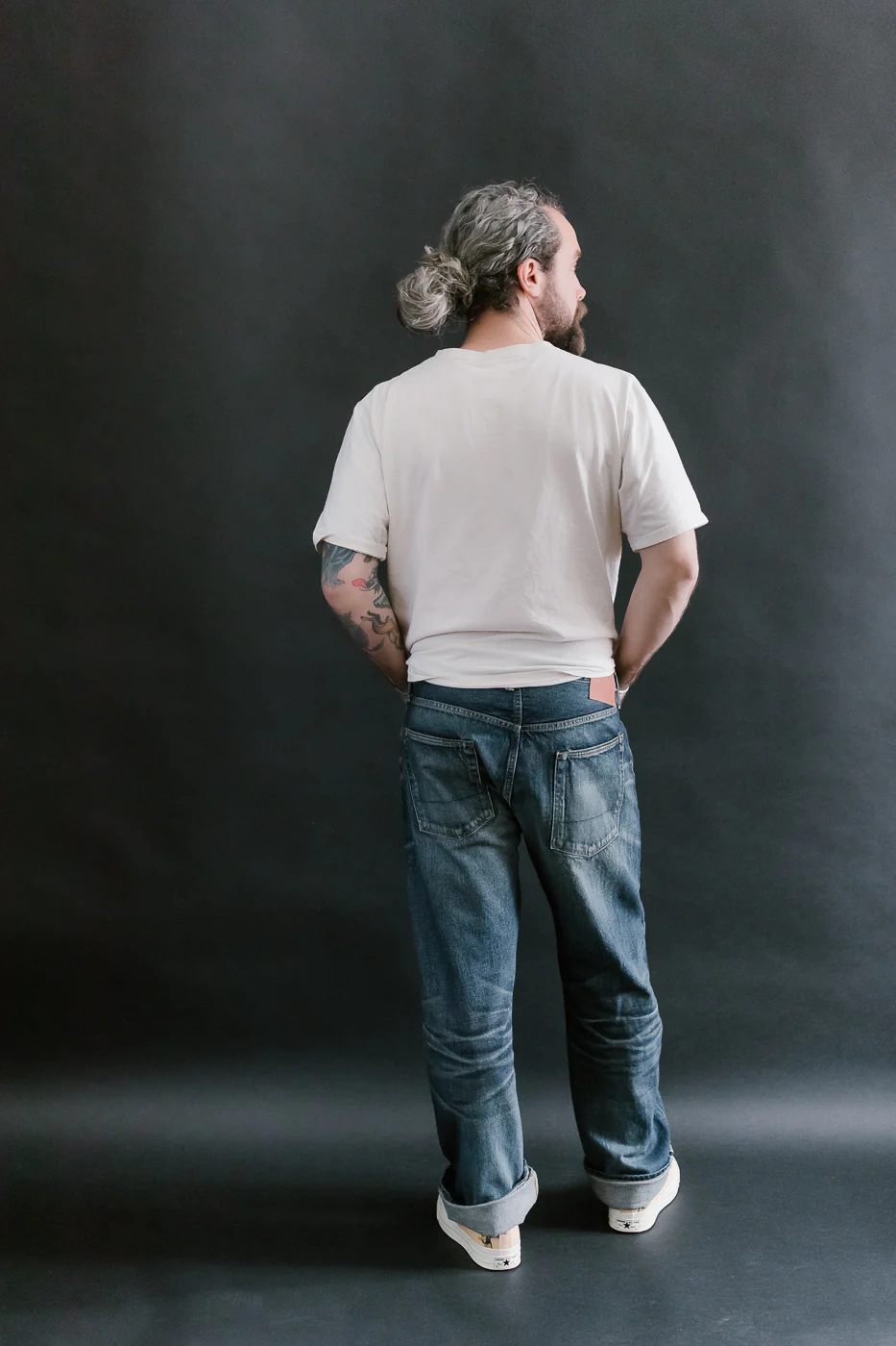 D1890US - 13oz Used-Wash Indigo Selvedge Denim - Loose Straight - Image 9