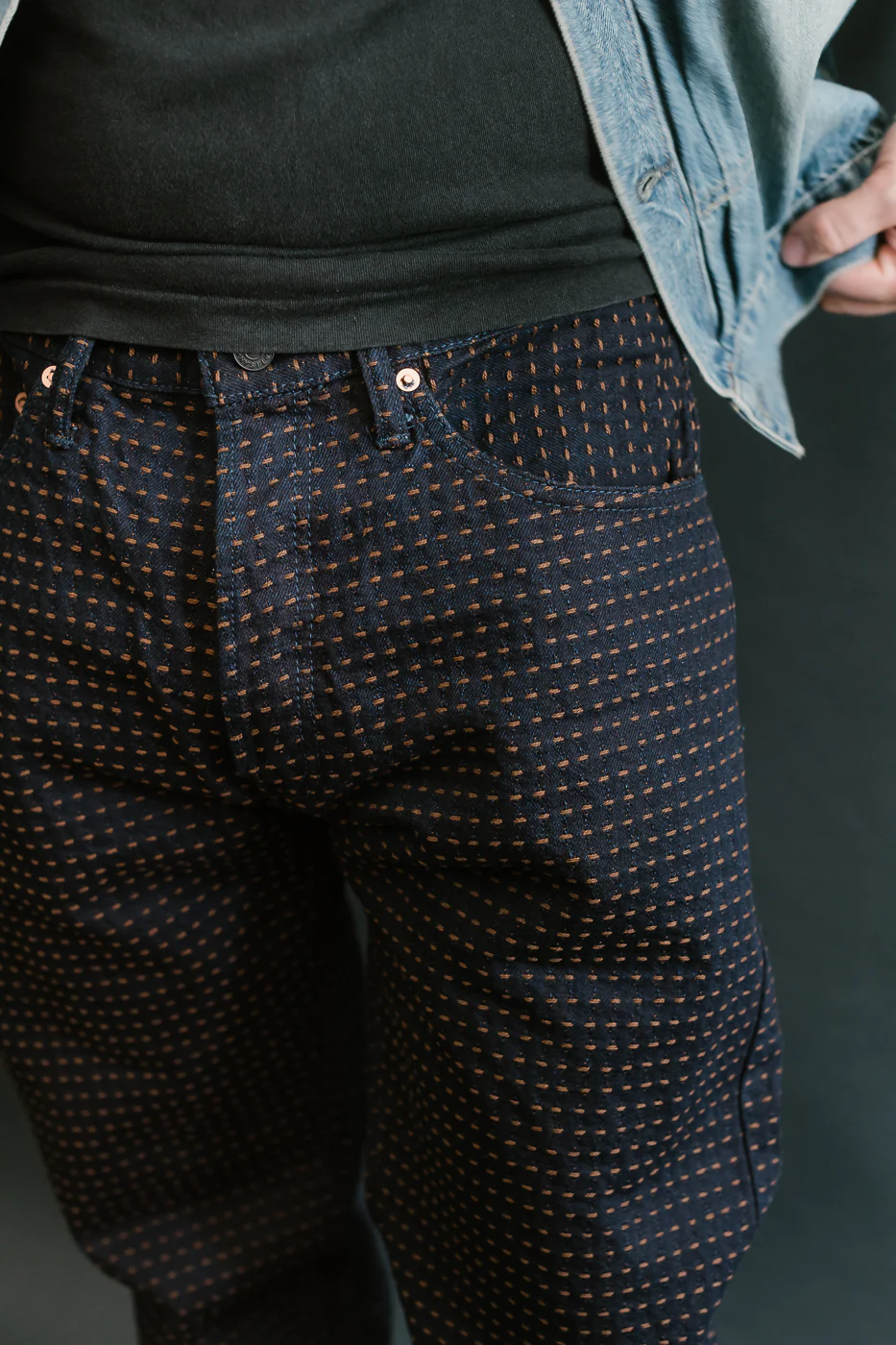 D1897S - 15.5oz "Kakishibu Sashiko" Indigo Jacquard Denim - Relaxed Taper - Image 16