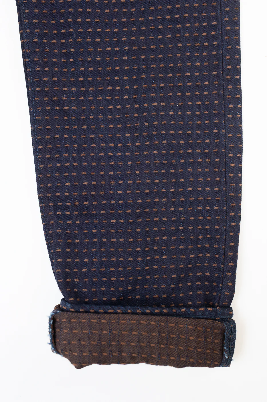 D1897S - 15.5oz "Kakishibu Sashiko" Indigo Jacquard Denim - Relaxed Taper - Image 4