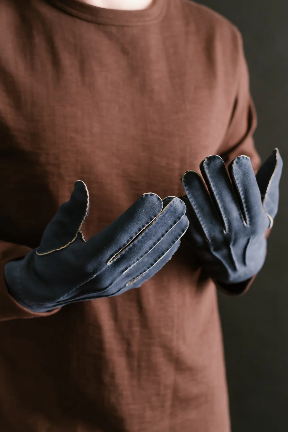Damien Glove - Ultramarine - Image 6