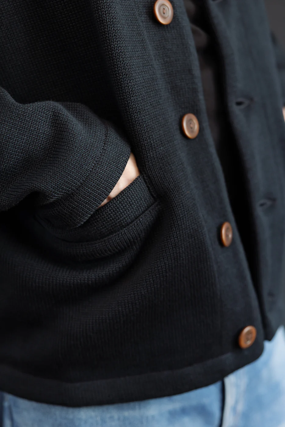 Dant Exclusive Slouchy Cardigan - Black - Image 19