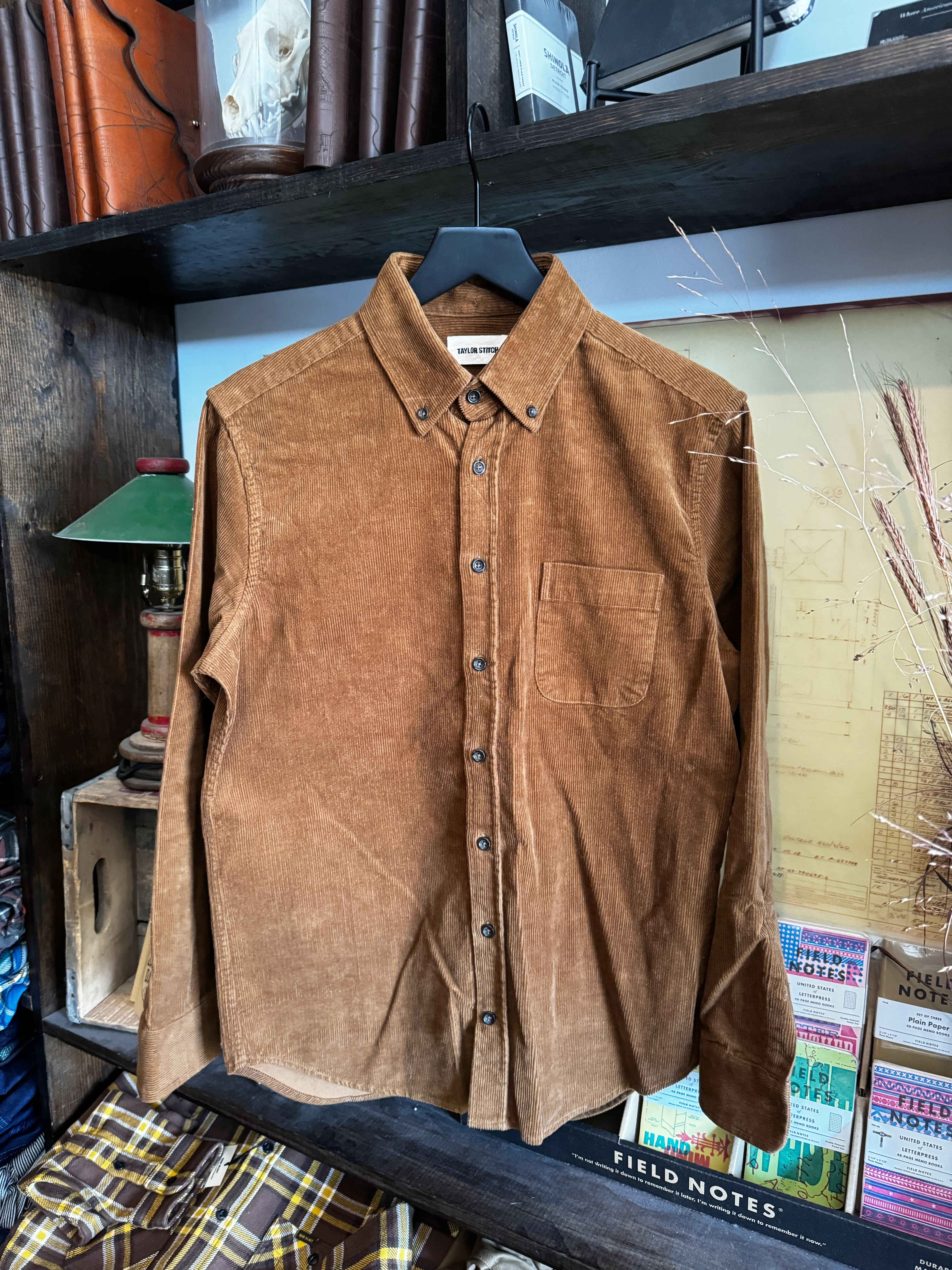 Gently Used -  California Shirt Cinamon Corduory - 38