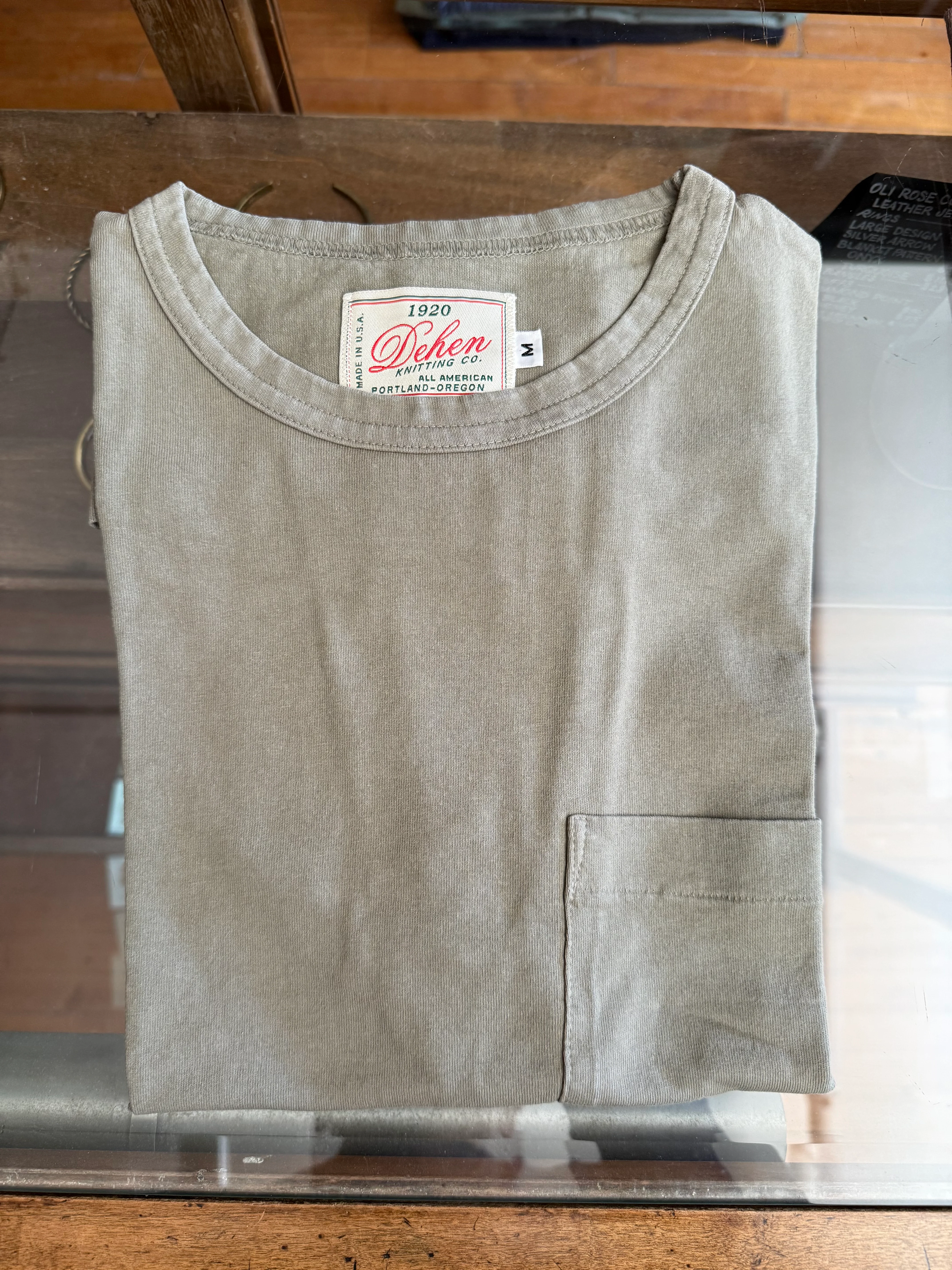 Gently Used Dehen Heavy Duty Pocket Tee 2-Pack - Medium - Image 4