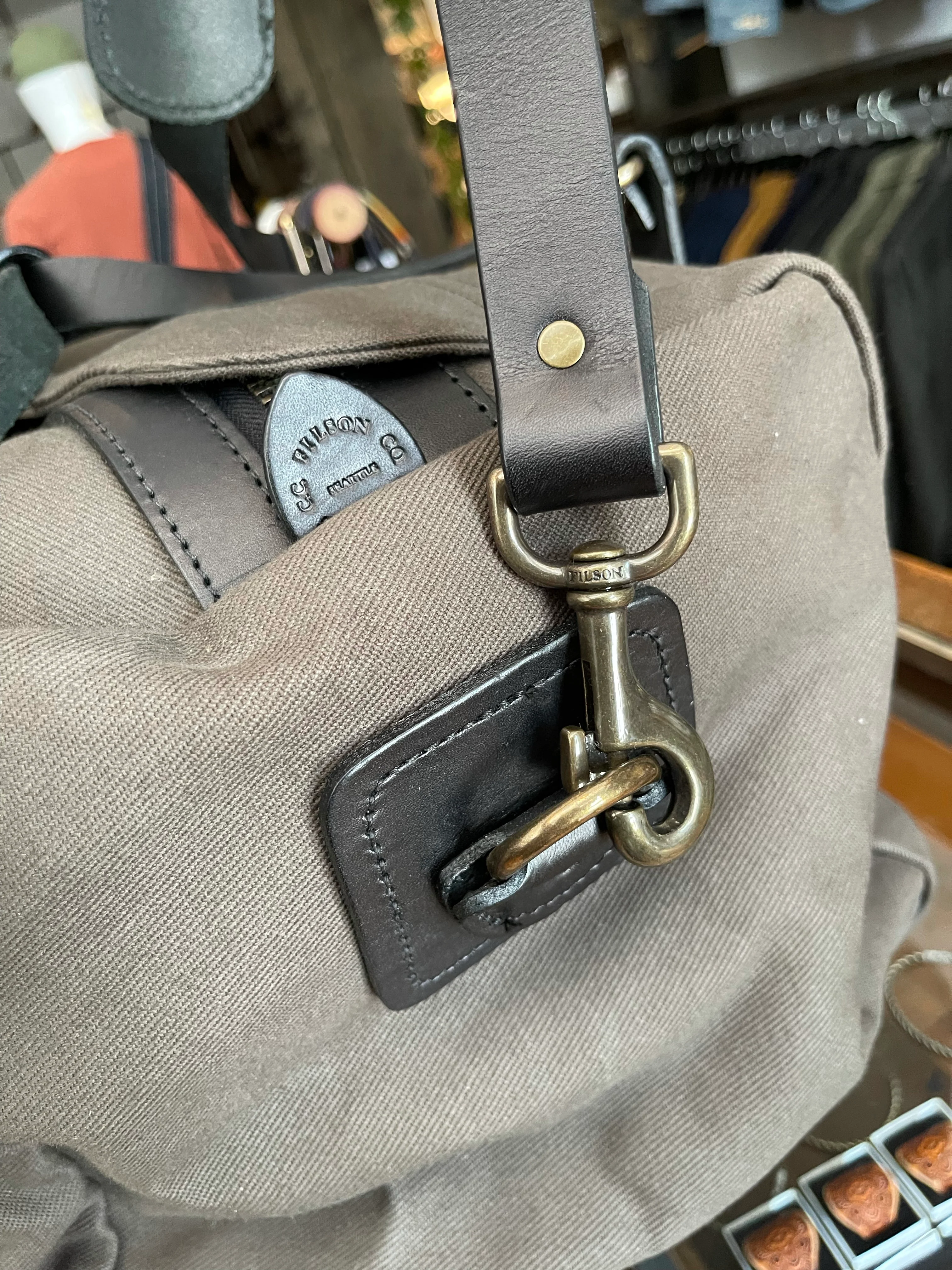 Gently Used Filson Rugged Twill Duffle Bag - Medium - Root - Image 4