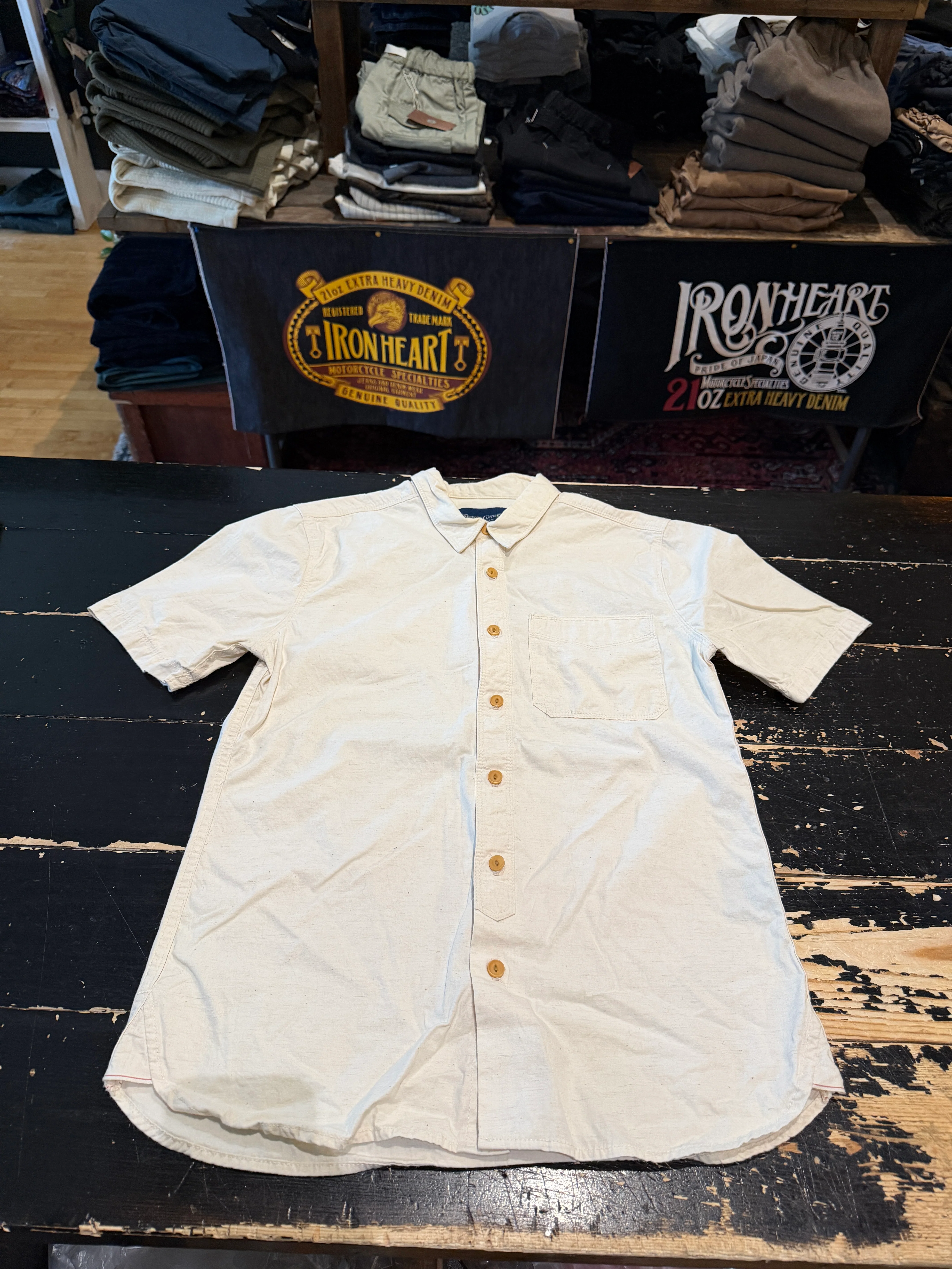 Gently Used - Freenote Natural Seed Selvedge S/S Button Up - Small