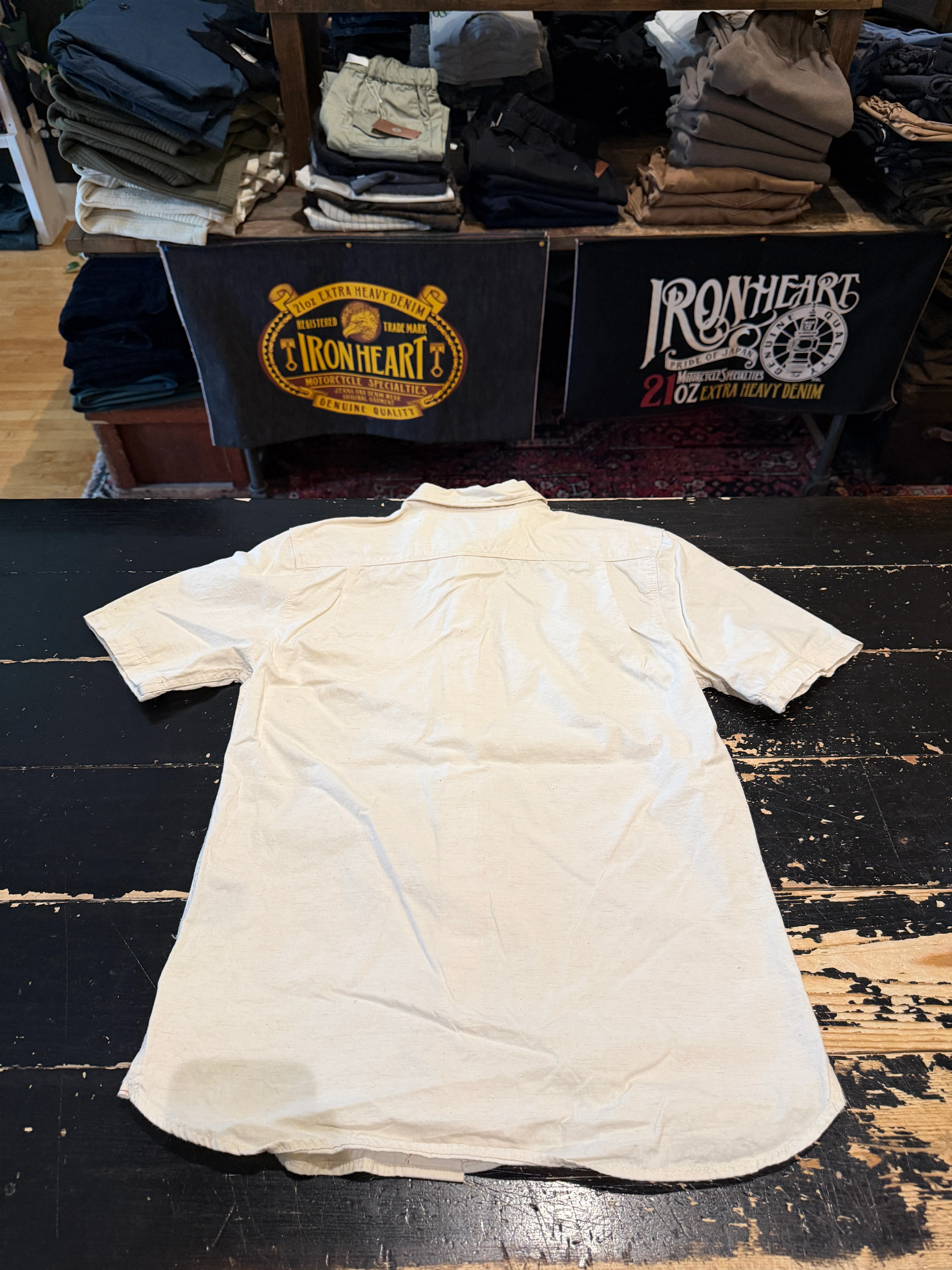 Gently Used - Freenote Natural Seed Selvedge S/S Button Up - Small - Image 4