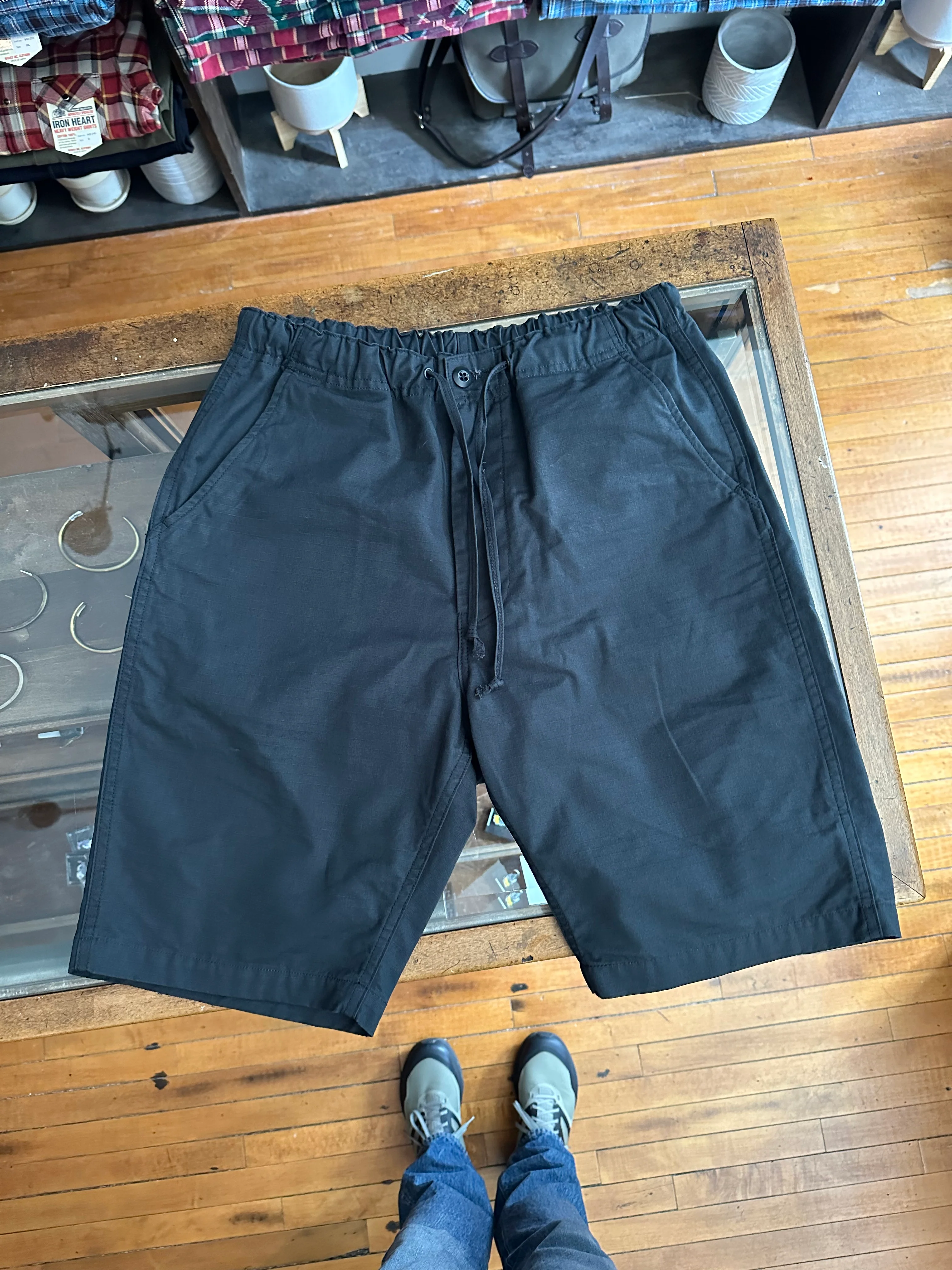 Gently Used orSlow New Yorker Shorts - Sumi Black Ripstop - 1