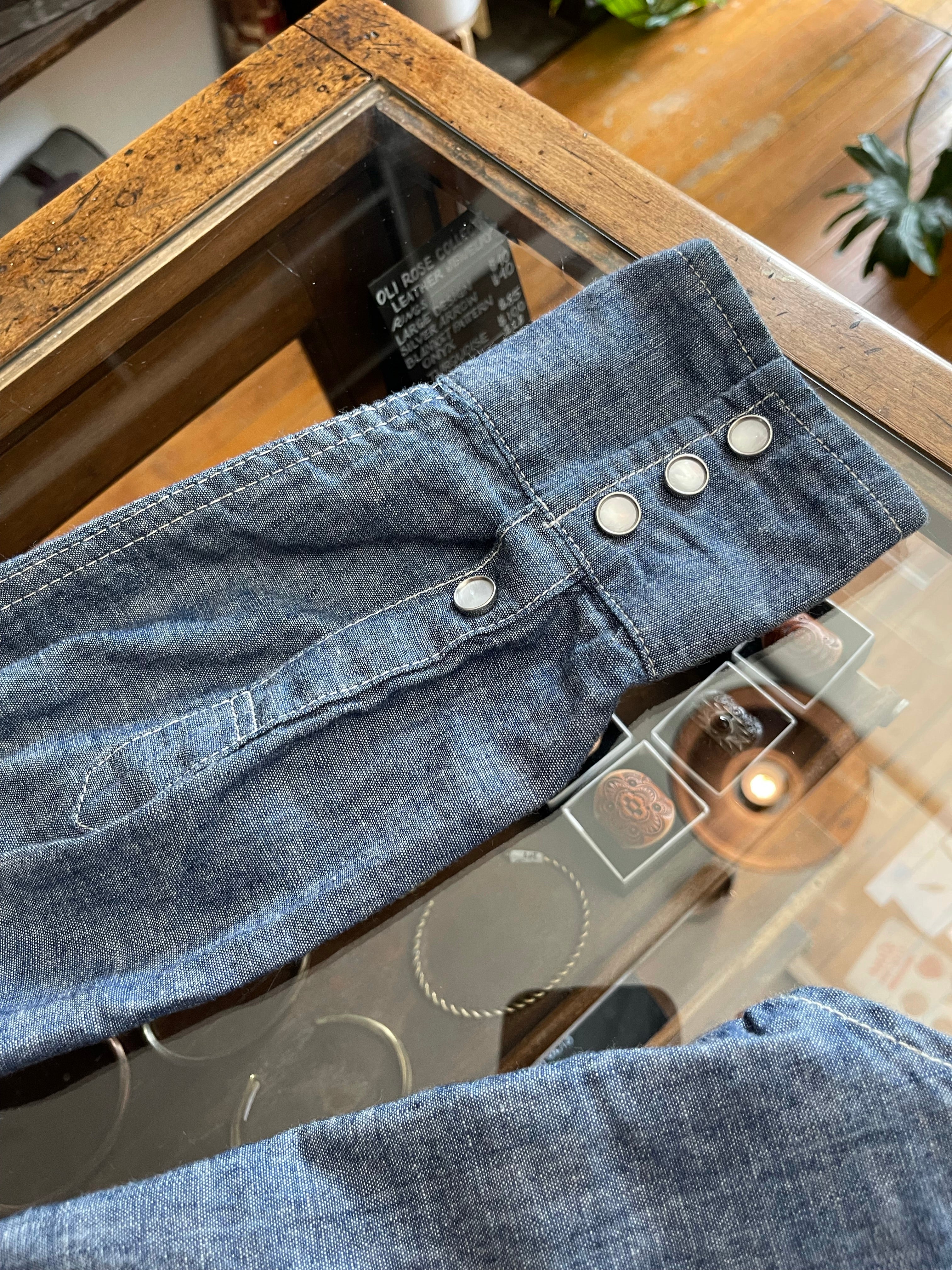 Gently Used TCB Ranchman Shirt - Chambray - Blue - 40 - Image 6