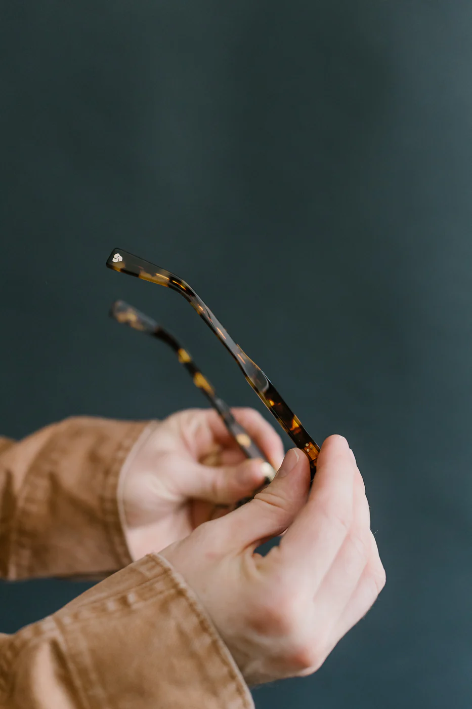 Geometric - SP-05 Sunglasses - Tortoise, Grey - Image 10