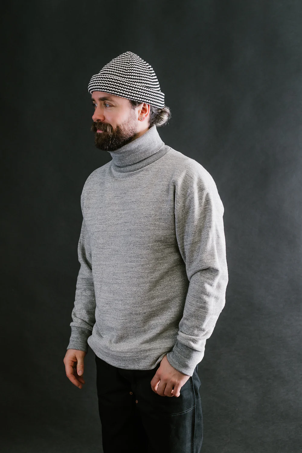 GG Sweat Highneck - 30 Heather Gray - Image 12