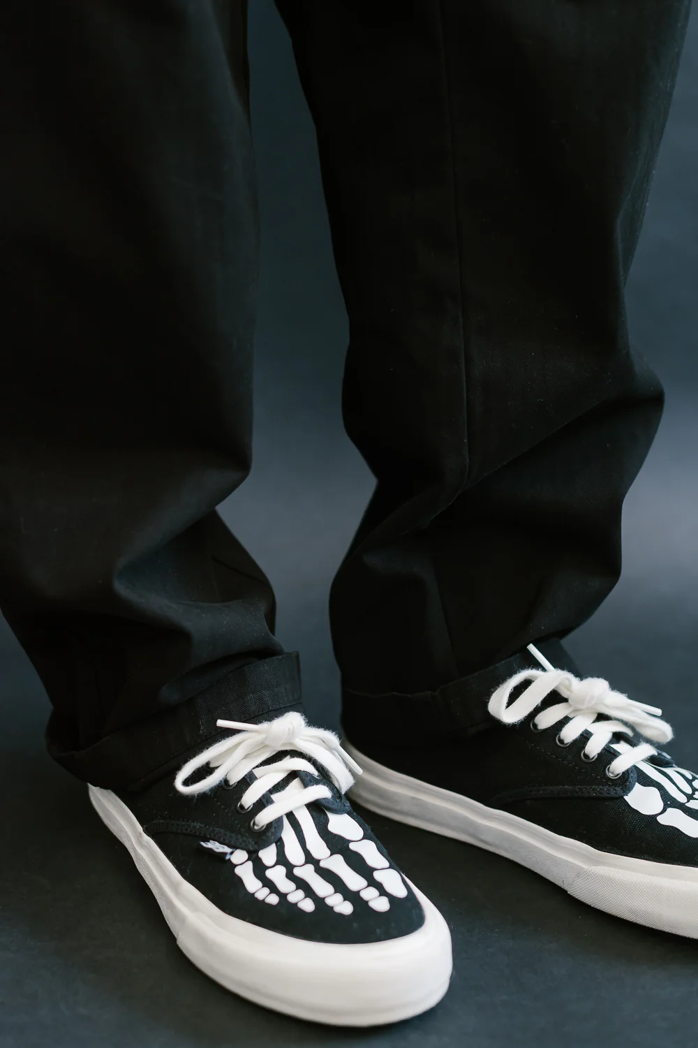 Gonz Pants Herringbone Cotton - Black - Image 18
