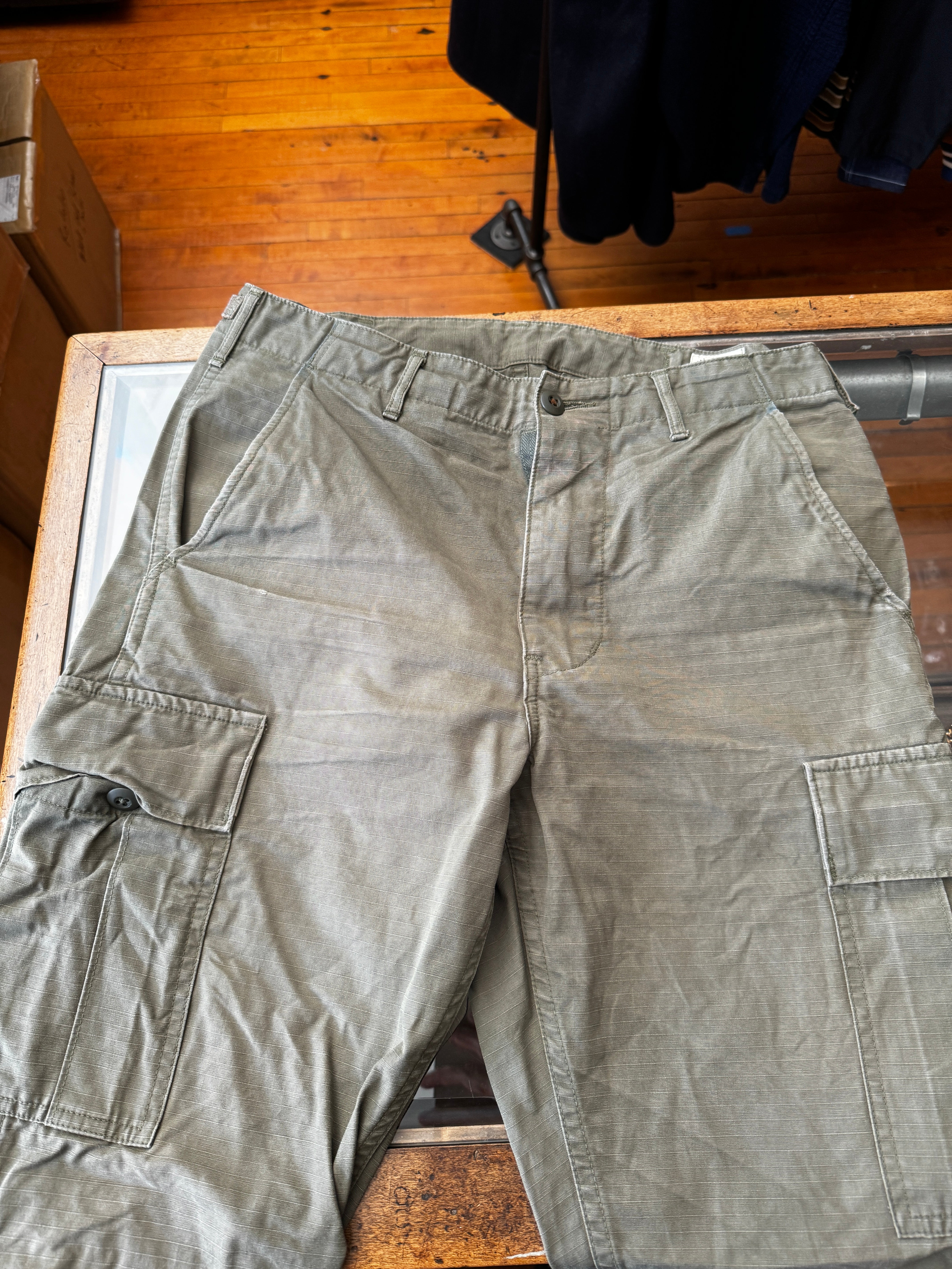Heavily Used - 6-Pocket Cargo Pant Standard Fit - Size 2 - Image 6