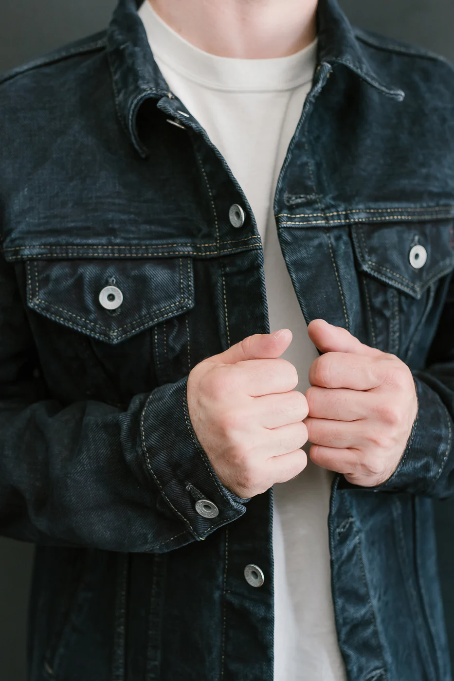 IH-526Lod - 19oz Left-Hand Twill Selvedge Denim Type III Jacket -  Indigo Overdyed Black - Image 21