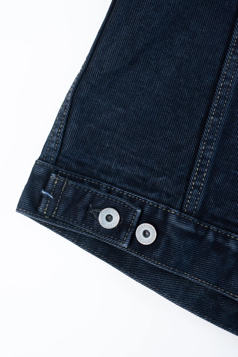 IH-526Lod - 19oz Left-Hand Twill Selvedge Denim Type III Jacket -  Indigo Overdyed Black - Image 6