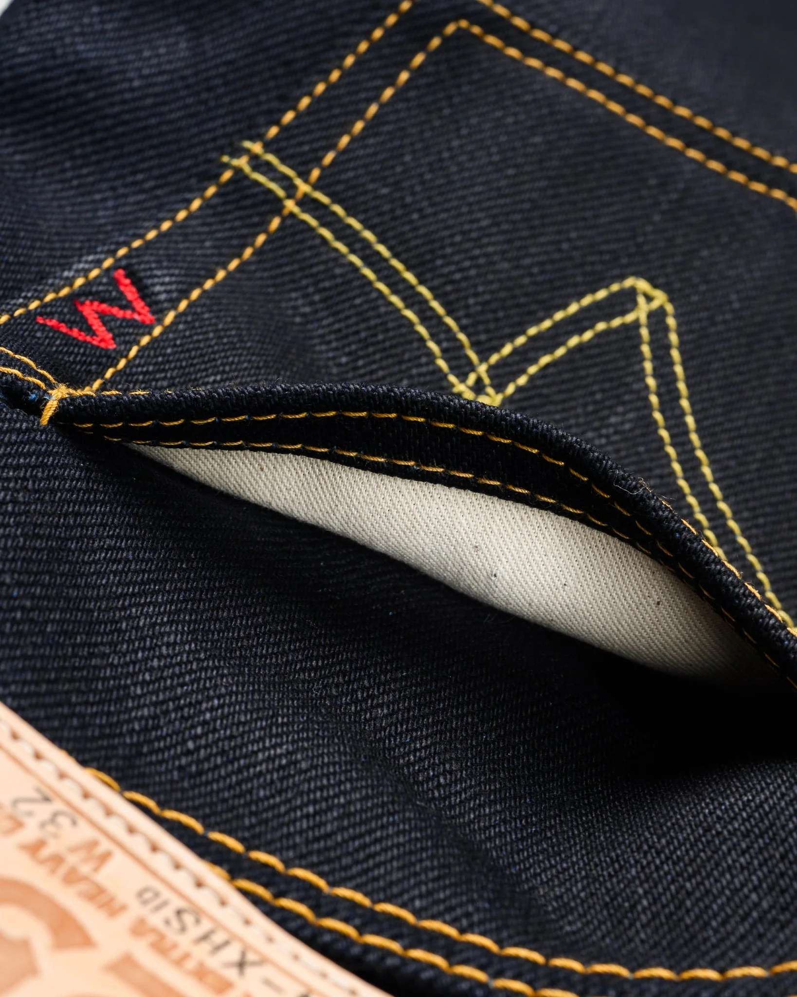 IH-634-XHSib - 25oz Selvedge Denim Straight Cut Jeans - Indigo/Black - Image 8
