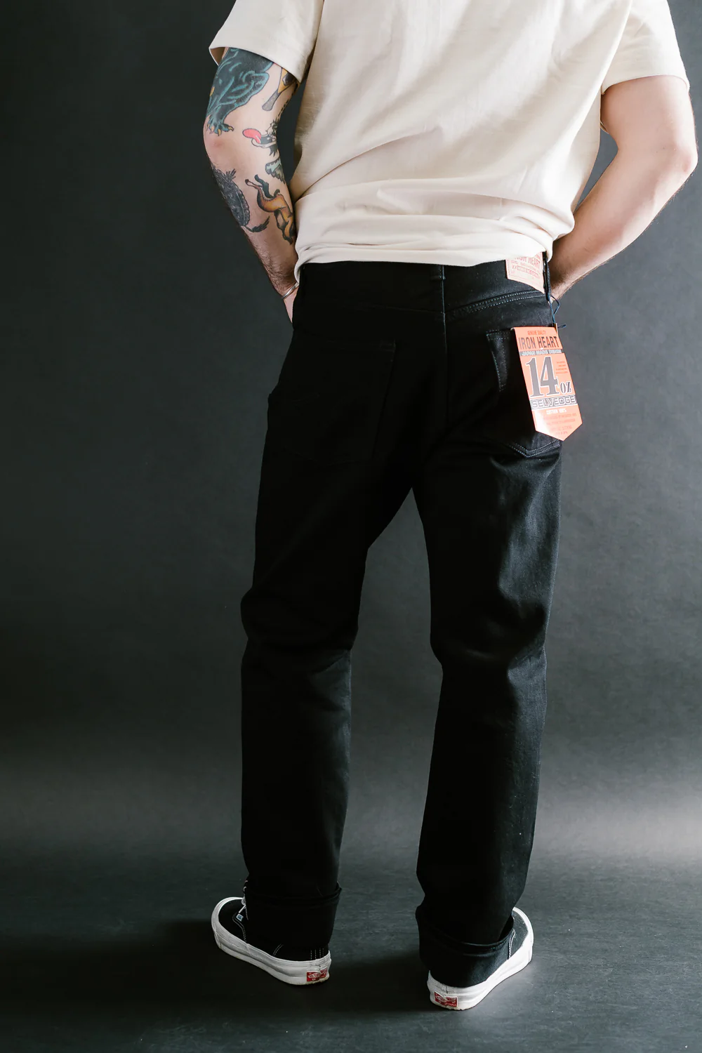 IH-888S-142bb - 14oz Selvedge Denim Medium/High Rise Tapered Jeans - Black/Black - Image 12