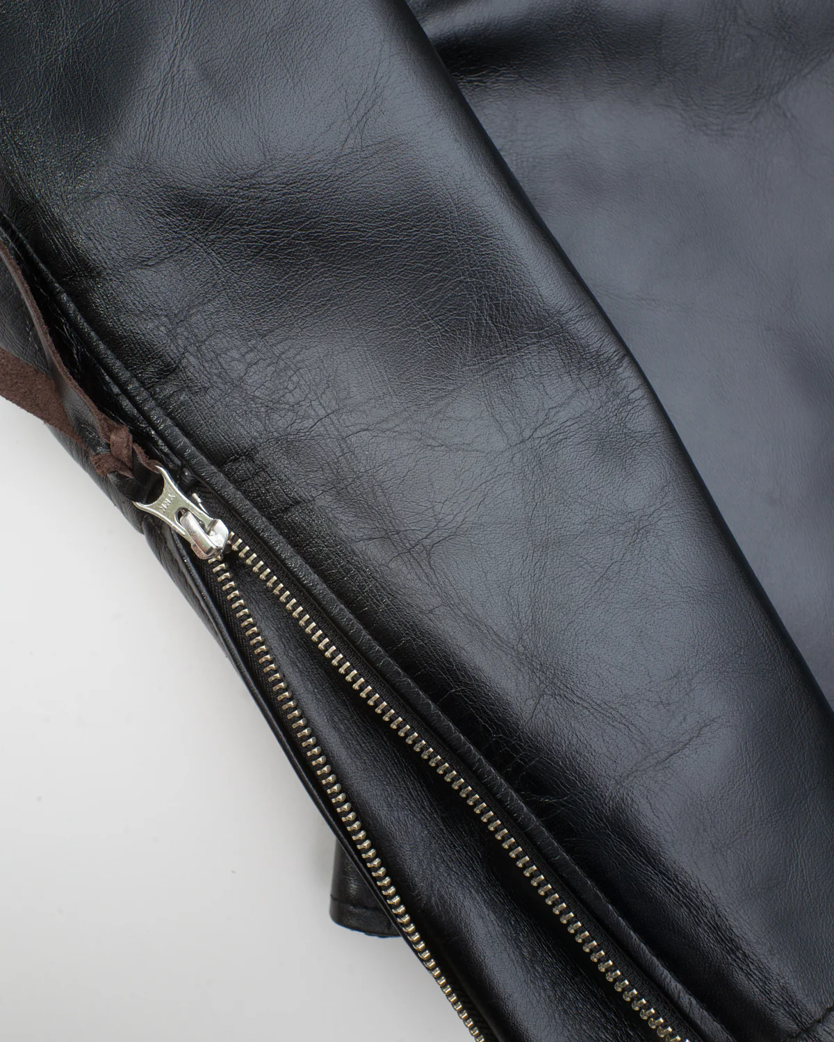 IHSH-35 - Japanese Horsehide Rider’s Jacket - Black (Tea-Core Dyed) - Image 4