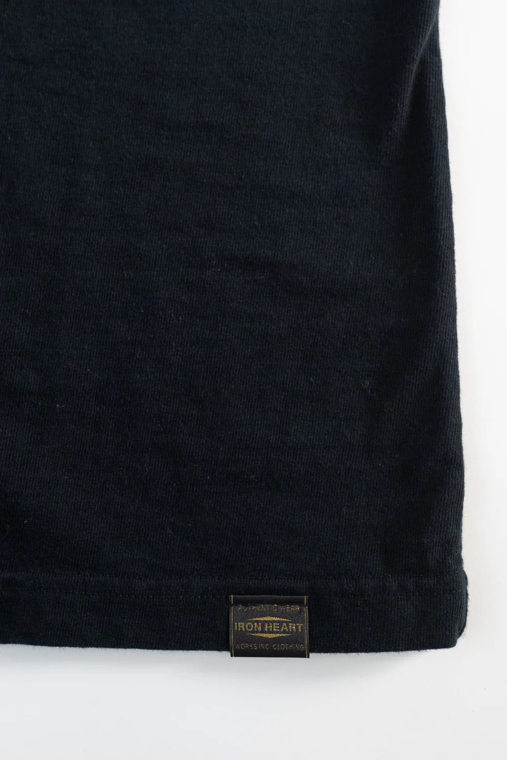 IHT-1610L-BLK - 6.5oz Loopwheel Crew Neck T-Shirt with Longer Body - Black - Image 3