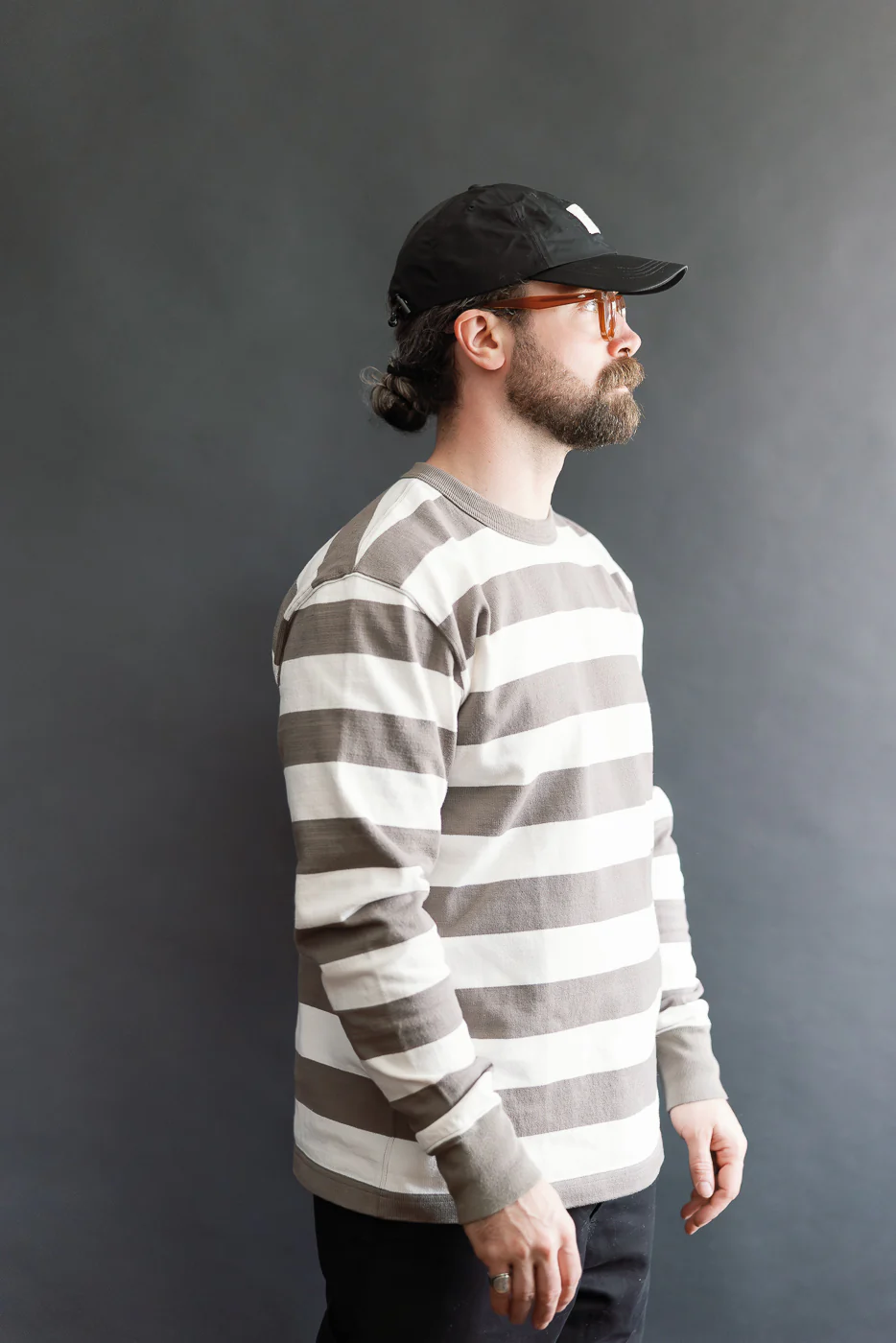 IHTB-01-GRY-WHT - 11oz Cotton Knit Long-Sleeved Sweater - Grey, White - Image 9