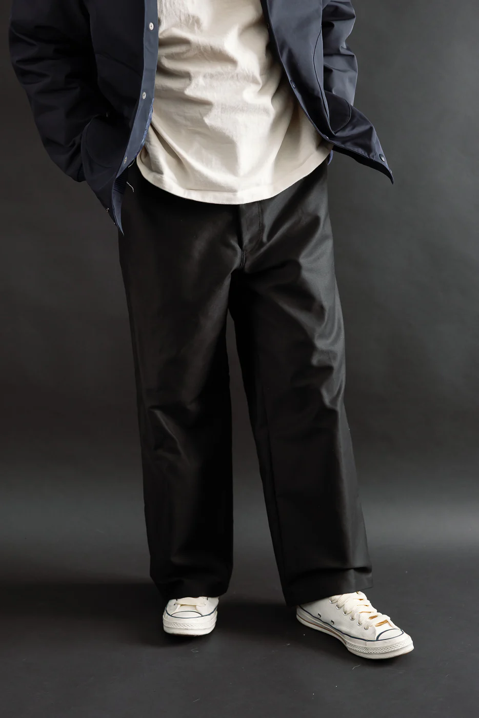 JM4586 - OM Baggy Moleskin Trouser - 107 Black - Image 14