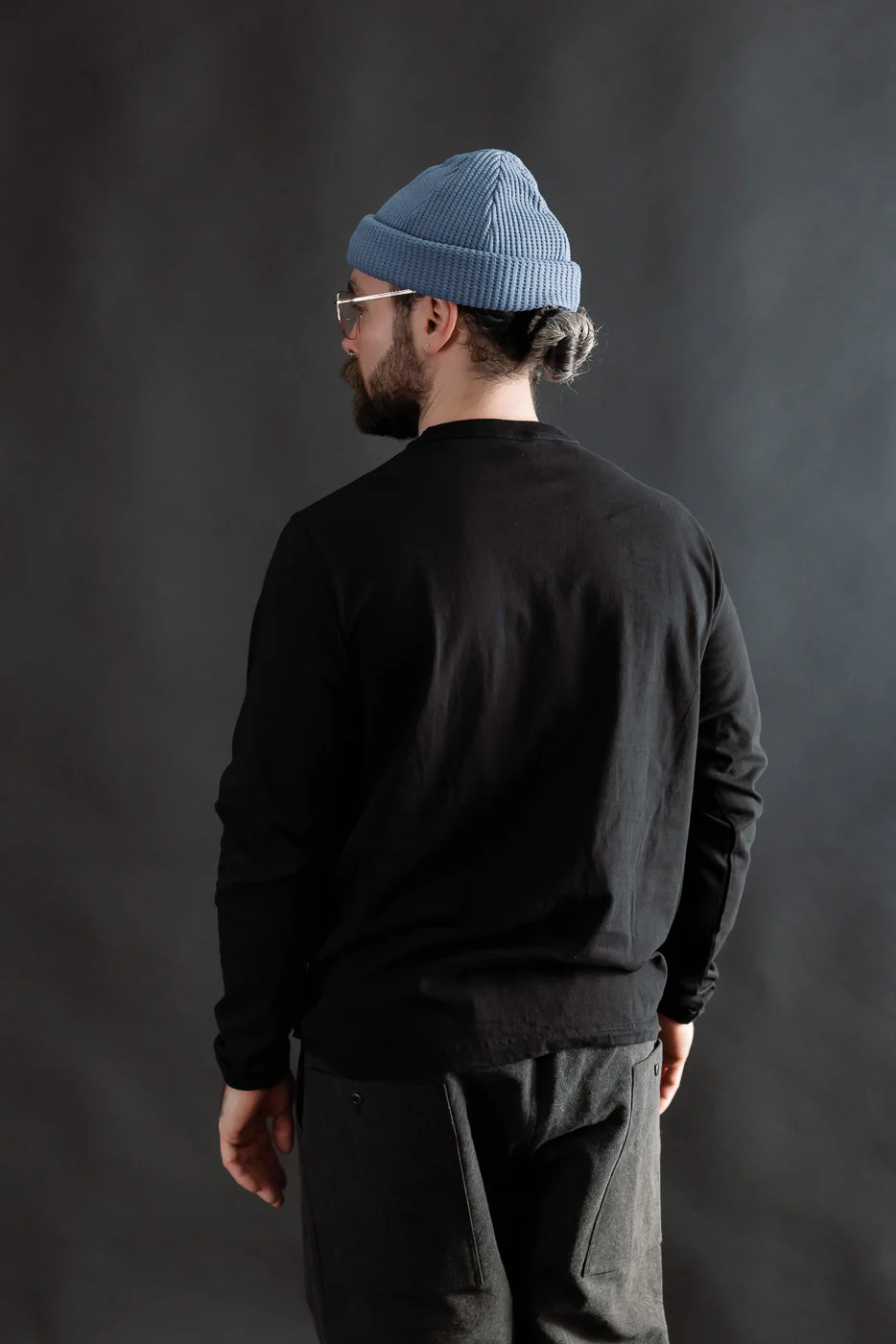 JM5530 - Lead-Off LS T-Shirt - 07 Black - Image 11