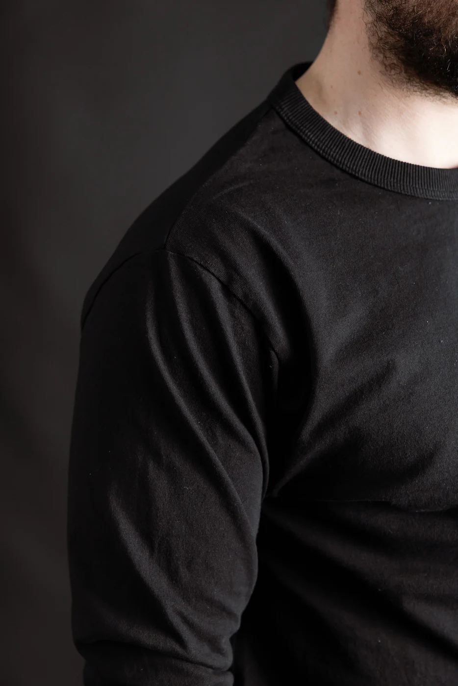 JM5530 - Lead-Off LS T-Shirt - 07 Black - Image 17