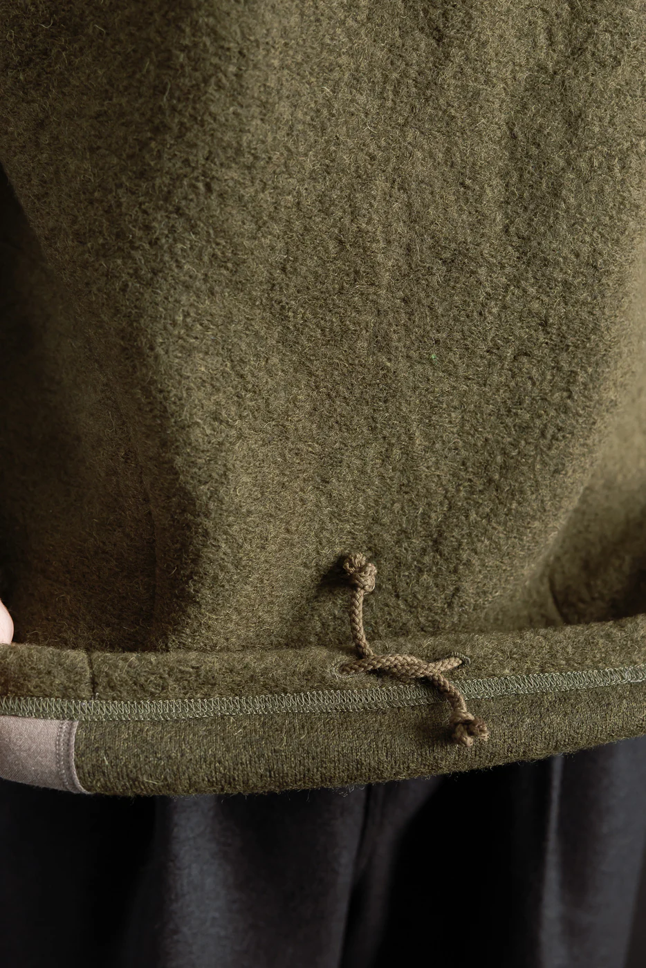 JM7583 - Wool Himo Polo - 320 Olive - Image 16