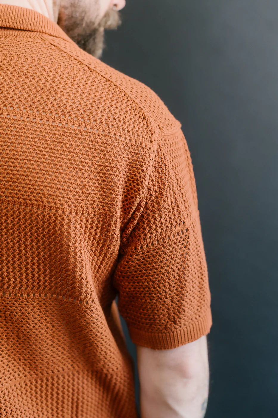 KNITSHIRT01.812 - Organic Cotton Crochet Shirt - Caramel - Image 20