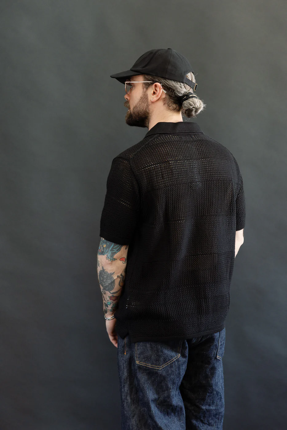 KNITSHIRT01.99 - 1960s Crochet Cotton Short Sleeve Shirt - Deep Black - Image 12