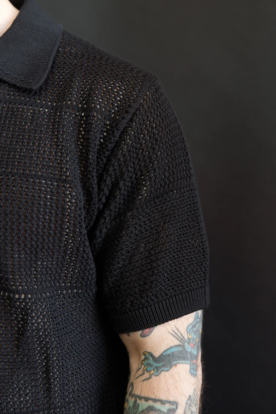 KNITSHIRT01.99 - 1960s Crochet Cotton Short Sleeve Shirt - Deep Black - Image 18