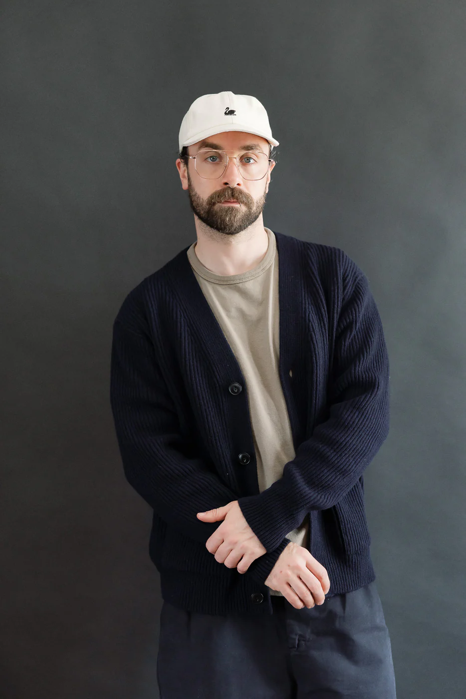 LOCG02.51 - Merino Wool Cashmere Cardigan - Navy - Image 13