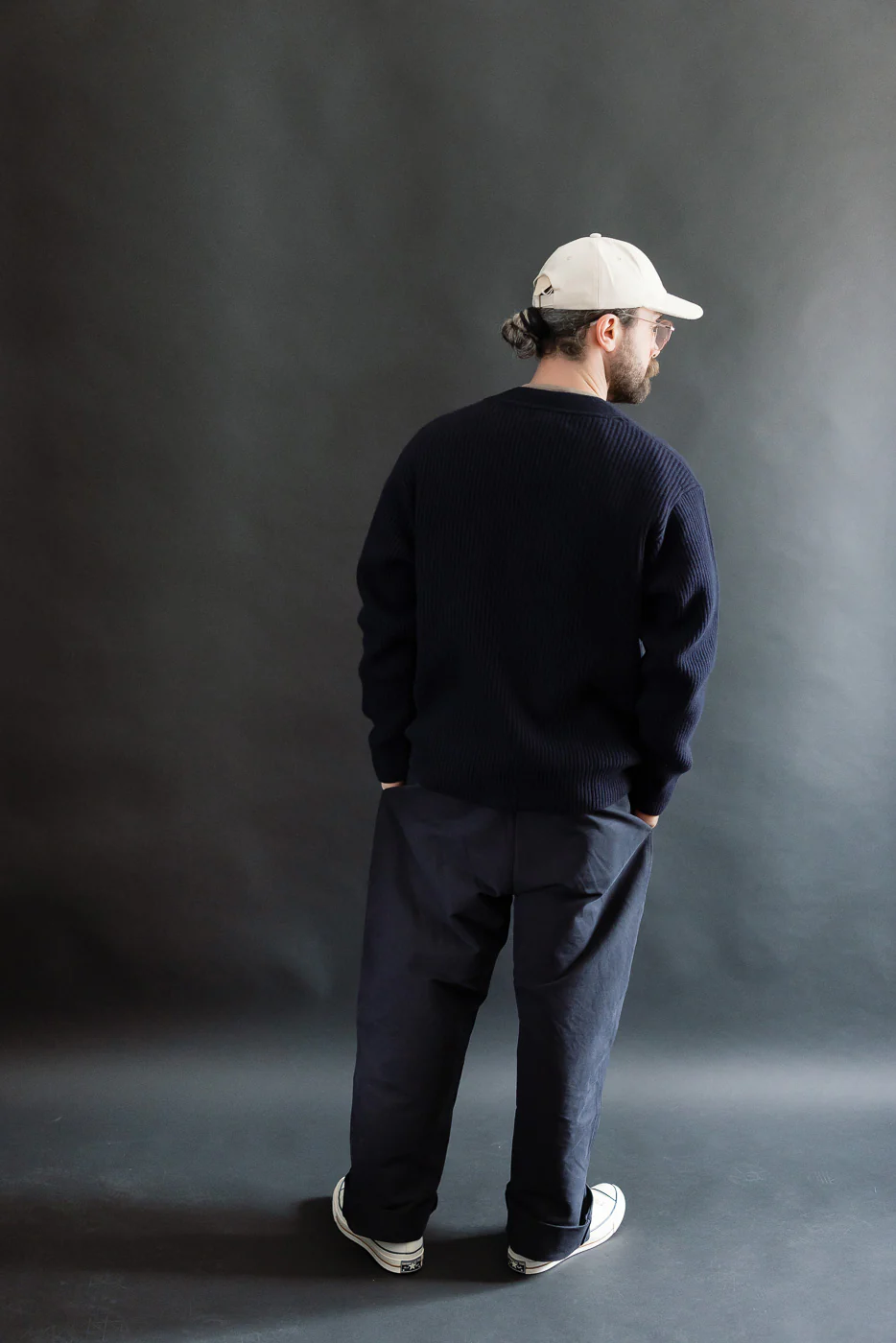 LOCG02.51 - Merino Wool Cashmere Cardigan - Navy - Image 8