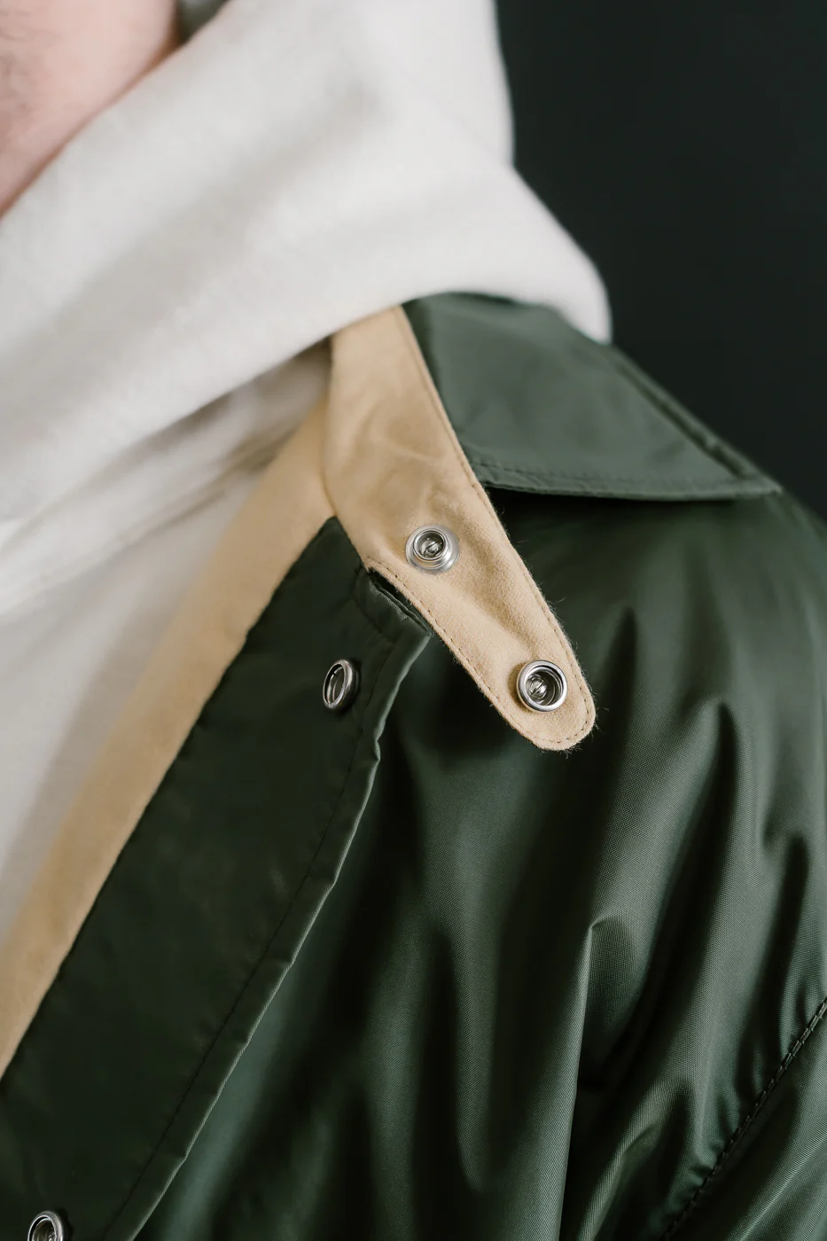 Lot 2230 - 1970's Guide & Coach Jacket - OD Green - Image 22