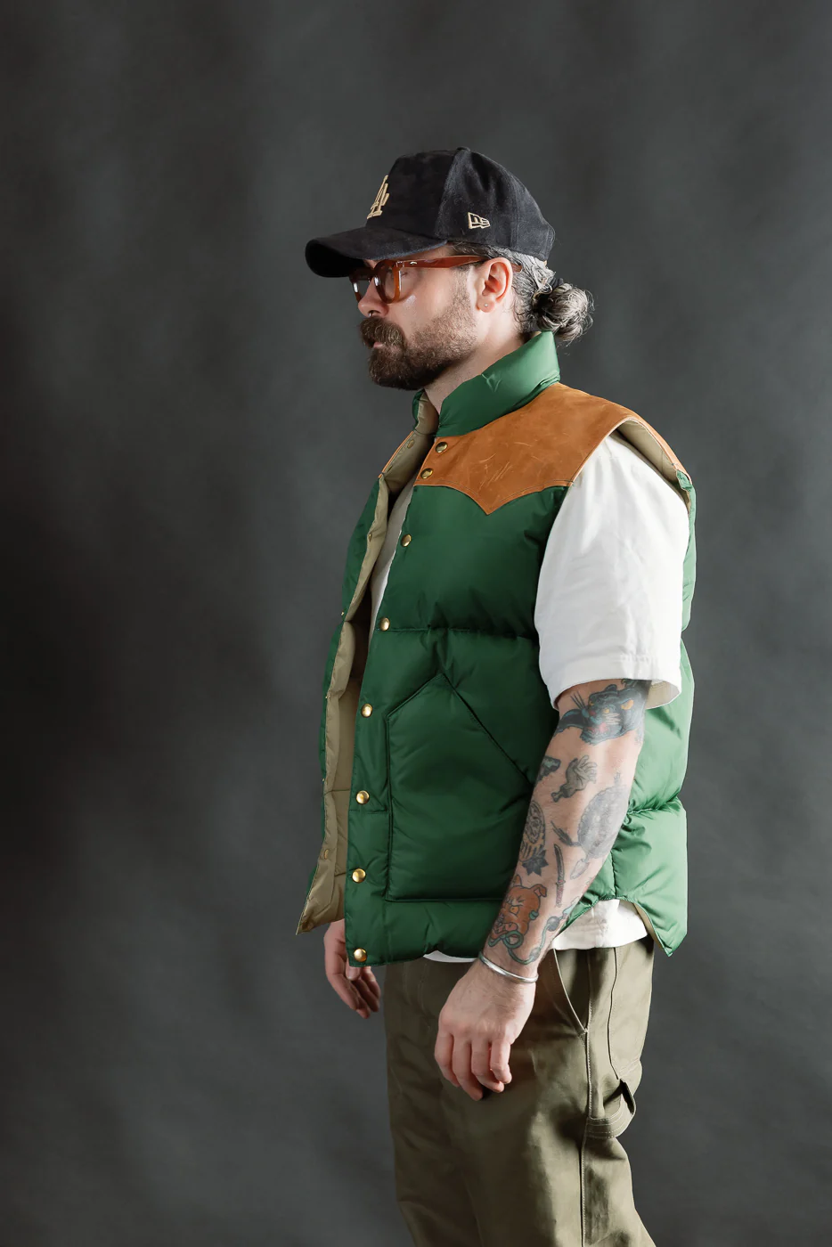 Lot 2234 - Rocky Mountain x Warehouse Nylon Down Vest - Bottle Green - Image 11