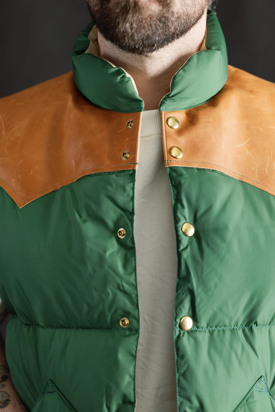 Lot 2234 - Rocky Mountain x Warehouse Nylon Down Vest - Bottle Green - Image 20