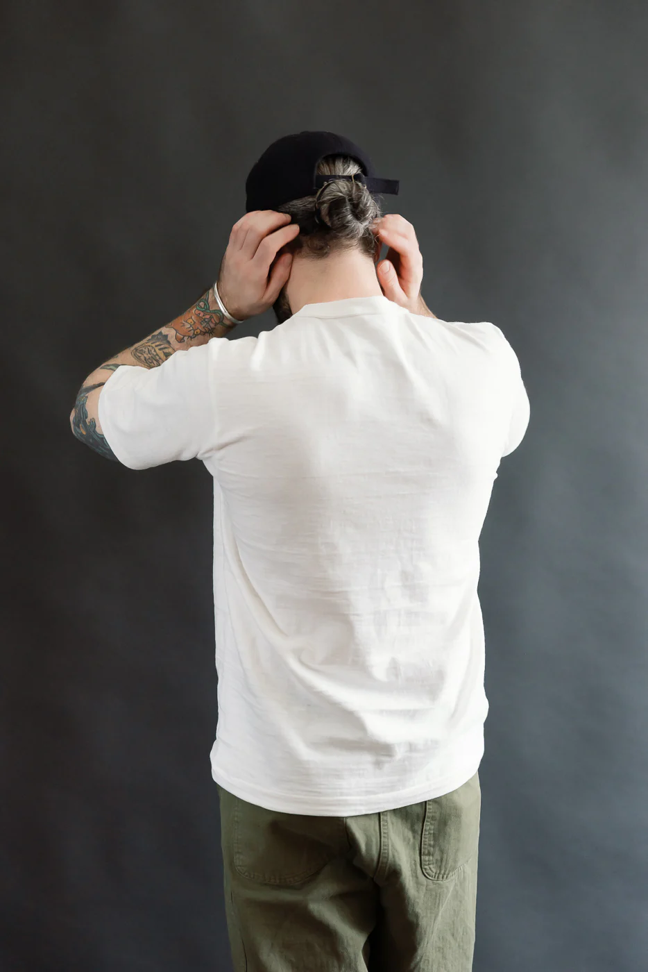 Lot 4601 - Slubby Cotton T-Shirt "Reserve" - Off White - Image 10