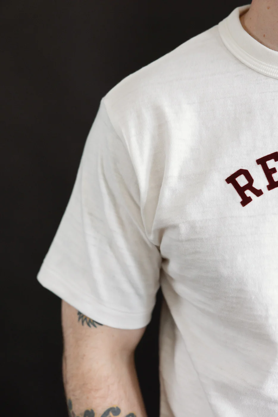 Lot 4601 - Slubby Cotton T-Shirt "Reserve" - Off White - Image 17