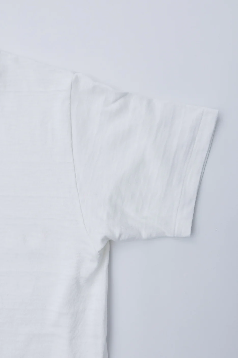 Lot 4601 - Slubby Cotton T-Shirt "Reserve" - Off White - Image 3