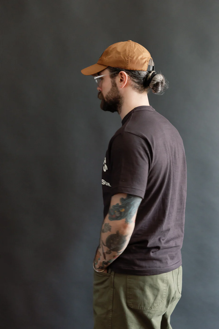 Lot 4601 - Slubby Cotton T-Shirt "Speed Parts" - Sumi - Image 12