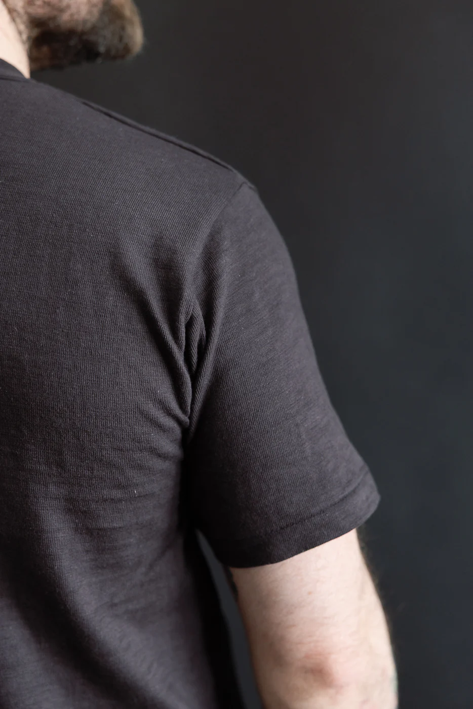 Lot 4601 - Slubby Cotton T-Shirt - Sumikuro - Image 17