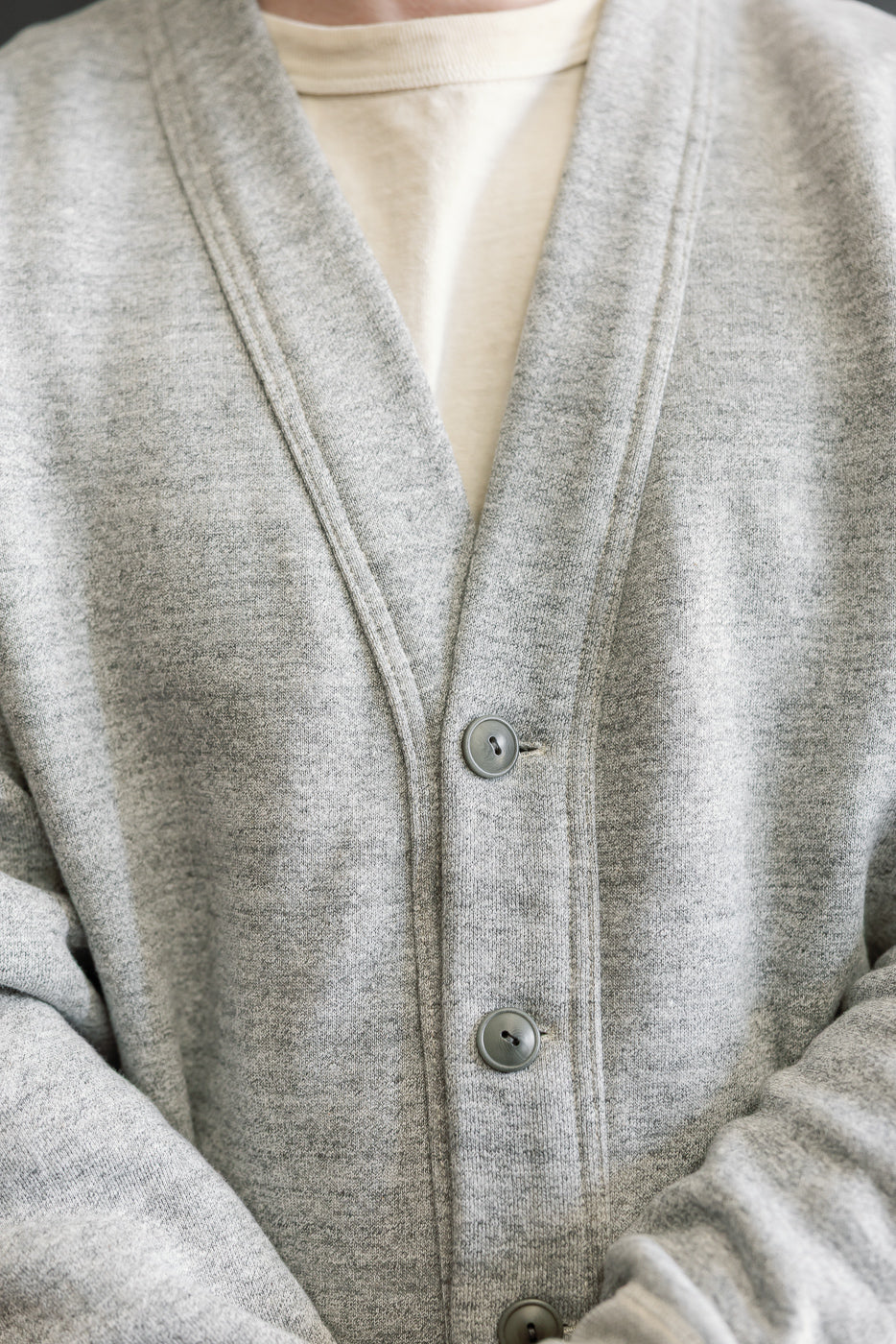 Lot 498 - 4 Needle Sweat Cardigan - Heather Grey - Image 16