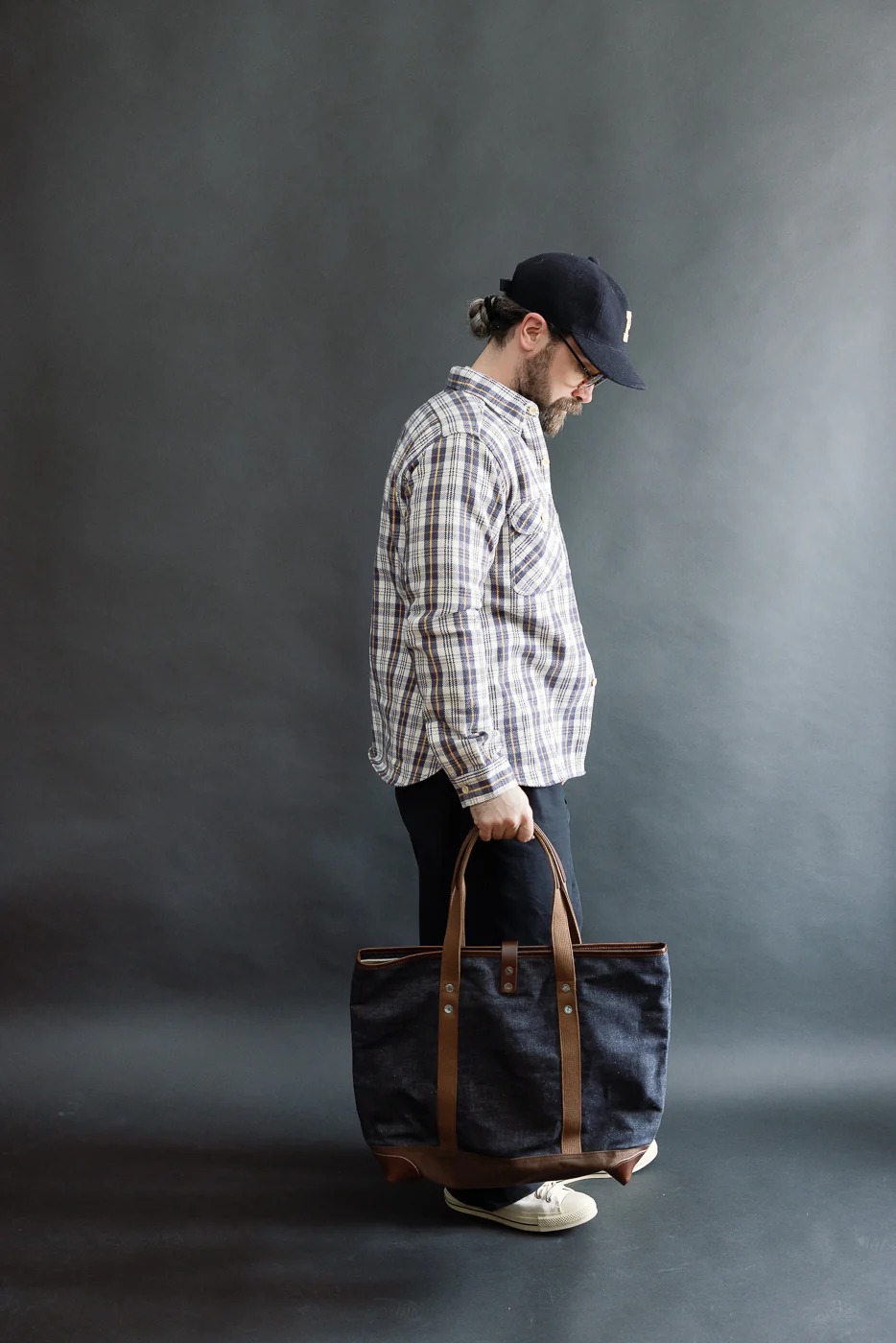 Lot 5212 - Denim Tote Bag - Image 15