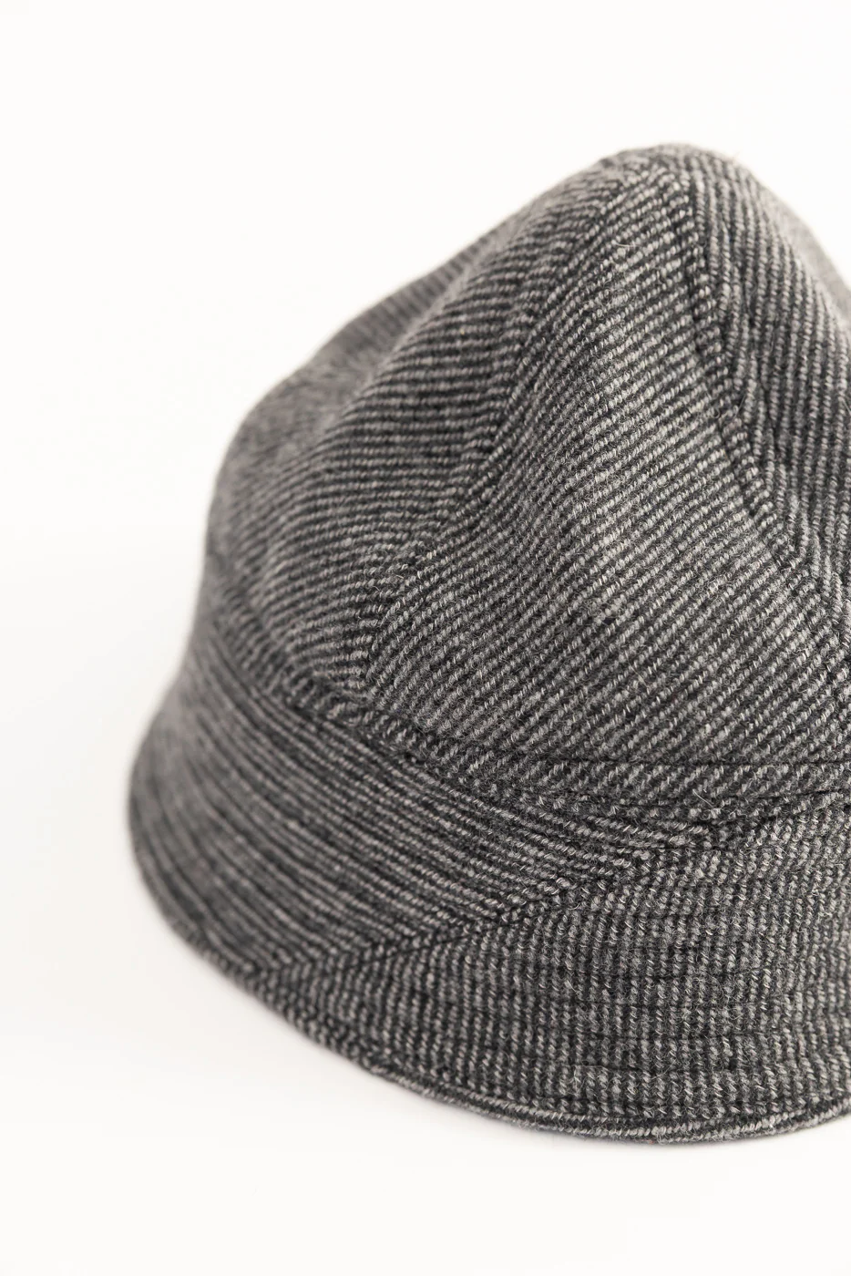 Lot JG-31 - Tweedy Prison Cap - Gray - Image 2