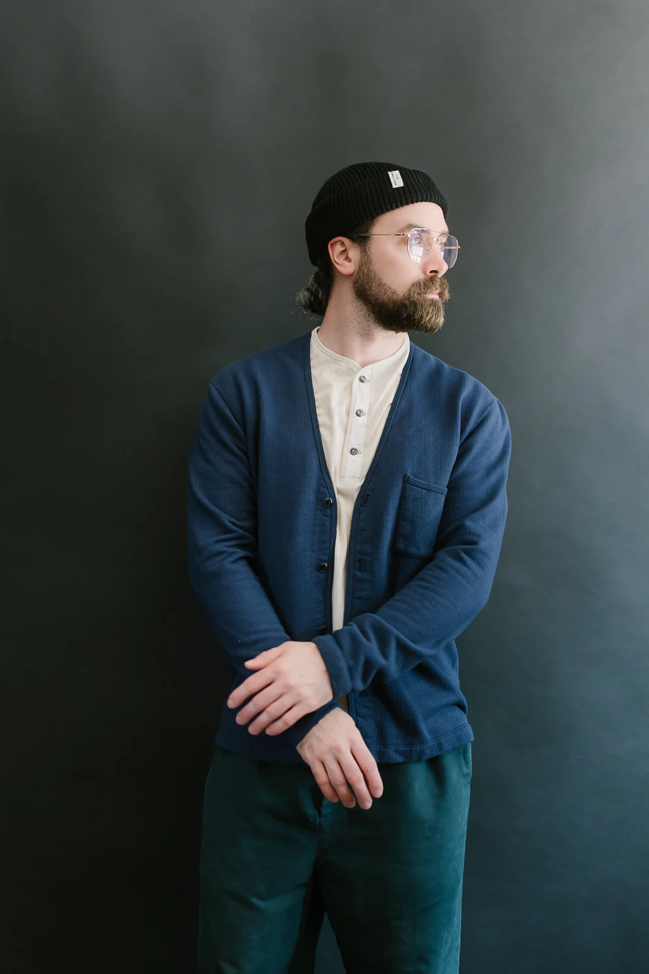 LRC1116 - Big Herringbone Pile Knit 50s Cardigan - French Navy - Image 15