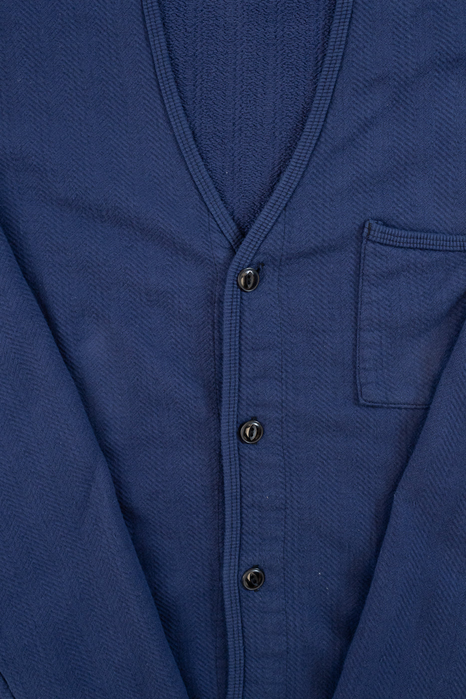 LRC1116 - Big Herringbone Pile Knit 50s Cardigan - French Navy - Image 3