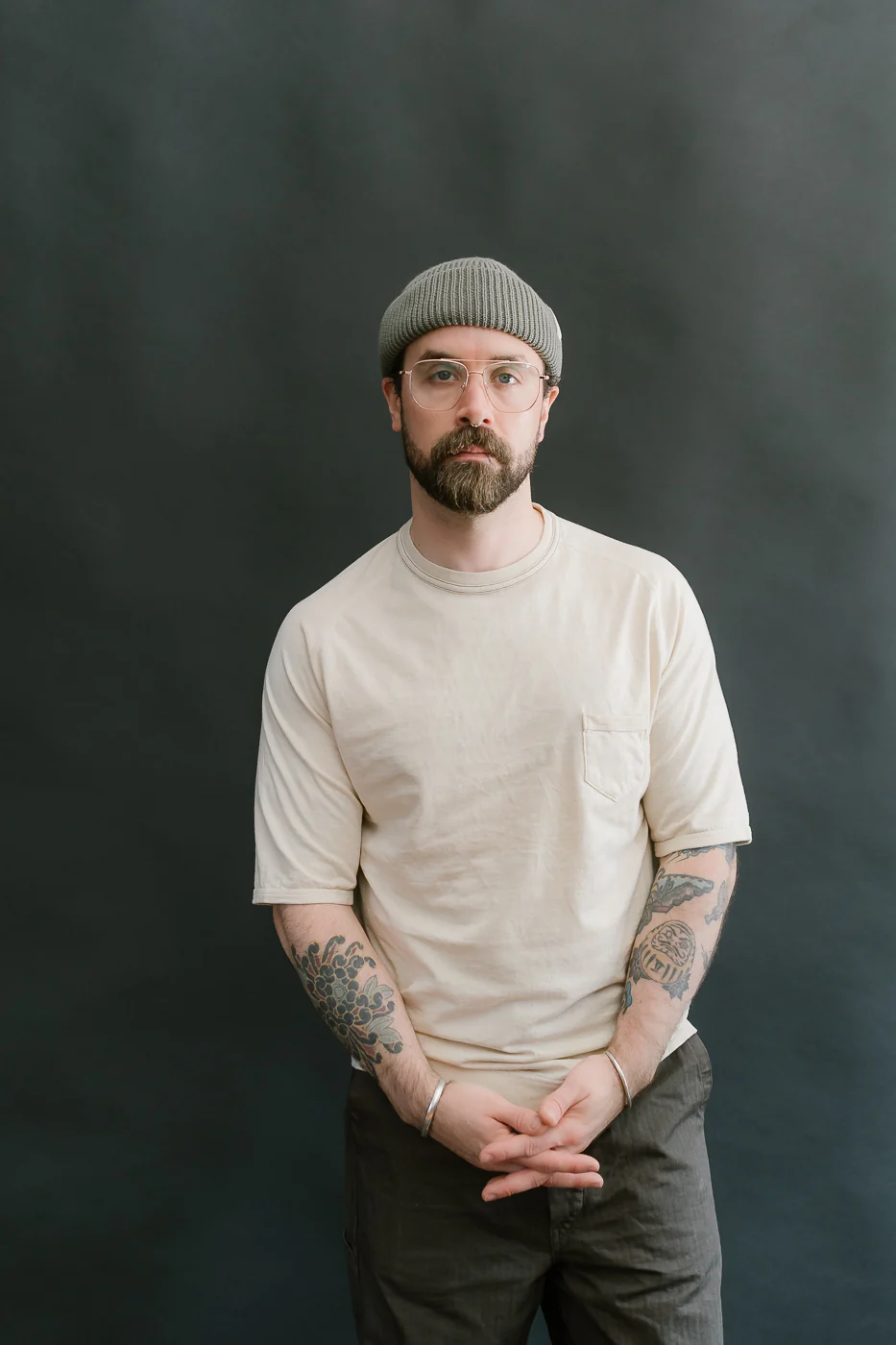 LRC1120 - Supima Cotton Freedom Sleeve Pocket Crew - Old Ivory - Image 10