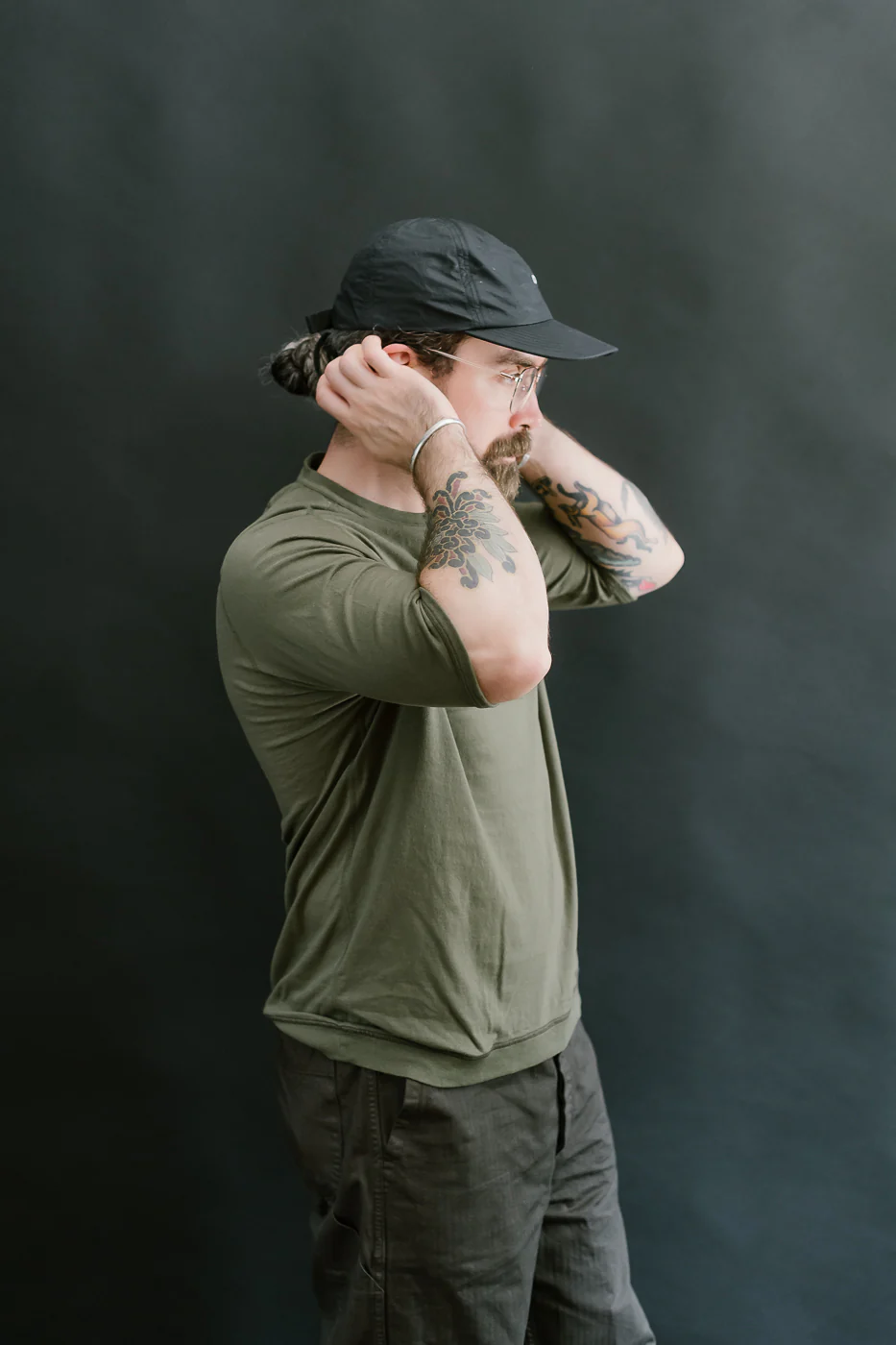LRC1121 - Supima Cotton Freedom Sleeve Crew - Antique Olive - Image 10