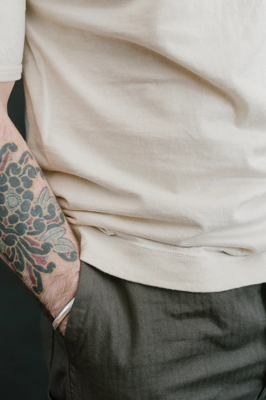 LRC1121 - Supima Cotton Freedom Sleeve Crew - Old Ivory - Image 18